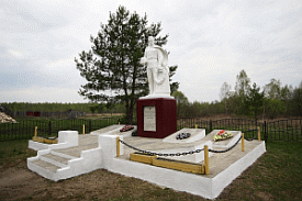 Памятник односельчанам в Милеево